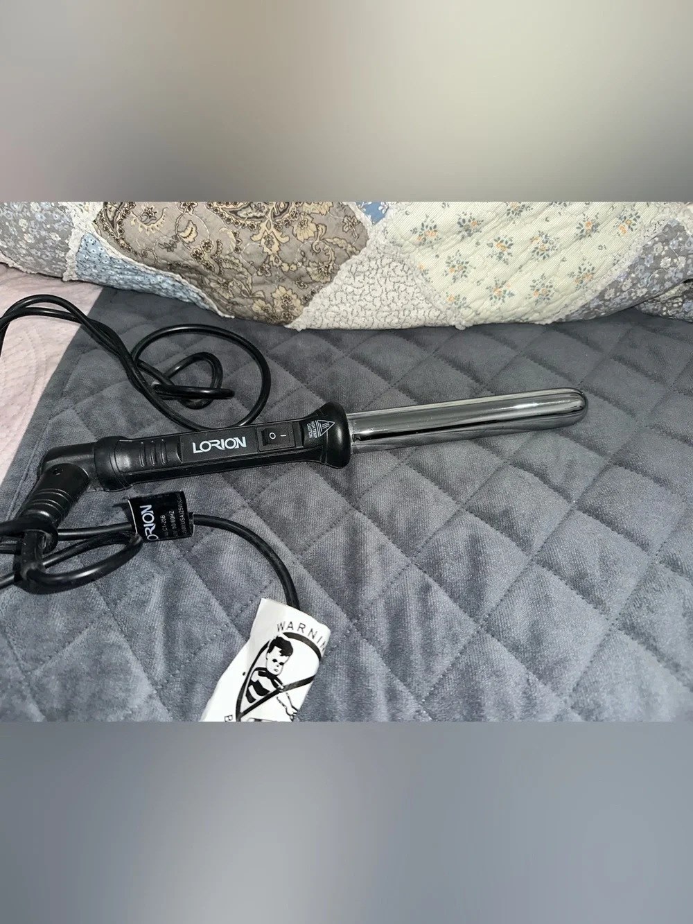 Lorion Black Curling Wand - Sleek Professional Styler